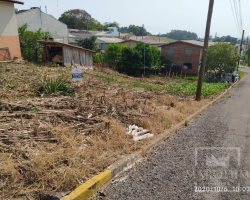 Terreno com 287m², Nao suíte, no bairro Santo Expedito em Marau