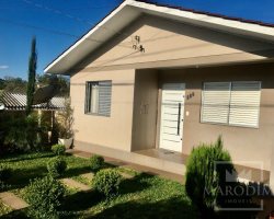 Casa com 112m², 3 dormitórios, Nao suíte, 1 vaga, no bairro Loteamento Falquembach em Marau