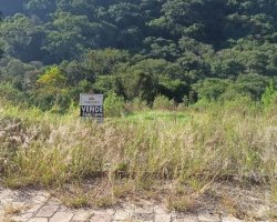 Terreno com 309m², Nao suíte, no bairro Vezaro em Marau