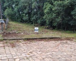 Terreno com 300m², Nao suíte, no bairro Santa Lúcia em Marau