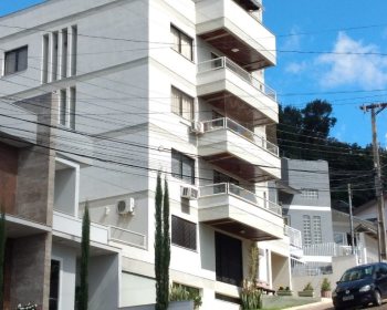 Apartamento com 118m², 3 dormitórios, Nao suíte, 1 vaga, no bairro Centro em Marau