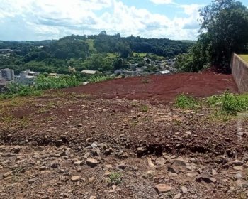 Terreno com 301m², Nao suíte, no bairro Loteamento Santin em Marau