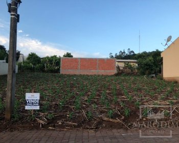 Terreno com 300m², Nao suíte, no bairro Guadalupe em Marau