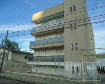 Apartamento com 134m², 3 dormitórios, Nao suíte, 1 vaga, no bairro Borges de Medeiros em Marau