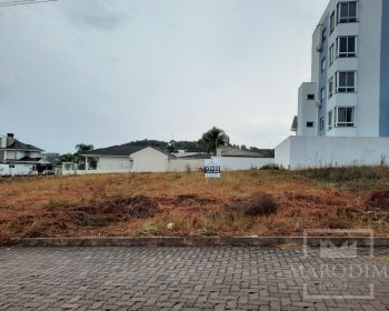 Terreno com 361m², Nao suíte, no bairro Loteamento Santin em Marau