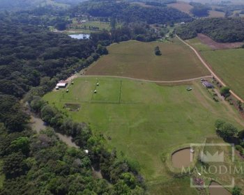 Chácara com 70000m², Nao suíte, no bairro Interior em Marau