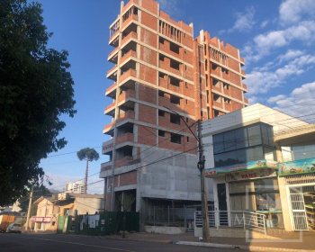 Apartamento com 145m², 3 dormitórios, Nao suíte, 1 vaga, no bairro Centro em Marau