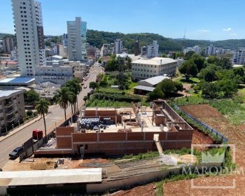 Apartamento com 74m², 2 dormitórios, Nao suíte, 1 vaga, no bairro Centro em Marau