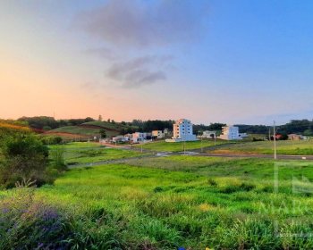 Terreno com 312m², Nao suíte, no bairro Loteamento Romani em Marau