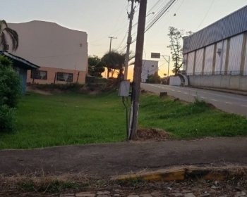 Terreno com 455m², Nao suíte, no bairro São José  Operário em Marau