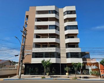 Apartamento com 100m², 2 dormitórios, Nao suíte, 1 vaga, no bairro Centro em Marau