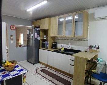 Casa com 198m², 3 dormitórios, Nao suíte, 4 vagas, no bairro Colinas Nova Marau em Marau